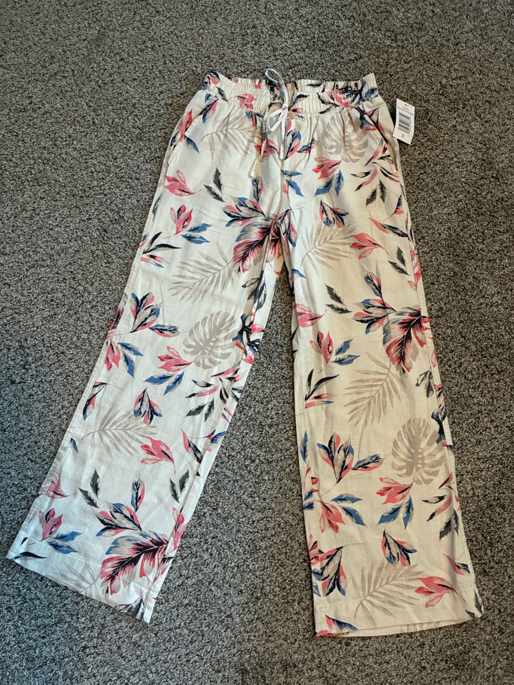 🎉 4/$25 Briggs New York Cream Straight-Leg Floral Print Pants